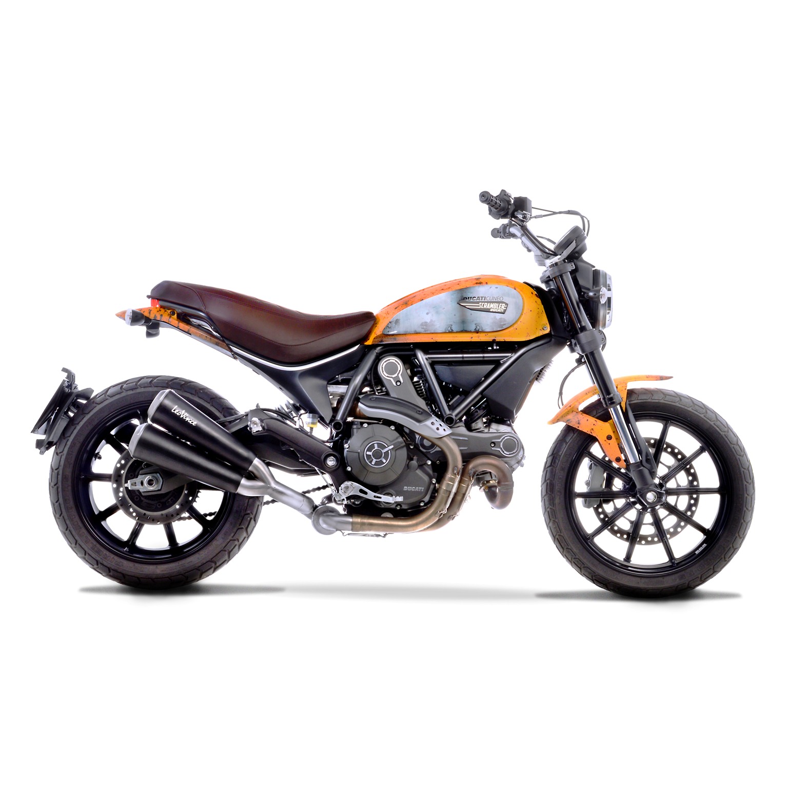 LeoVince_Ducati_Scrambler_800 ICON-Classic_15-16.jpg